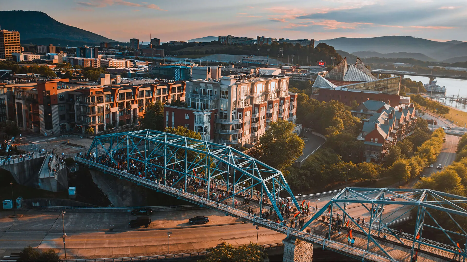Downtown Chattanooga at sunset, looking across the Walnut Street Bridge toward the North Shore